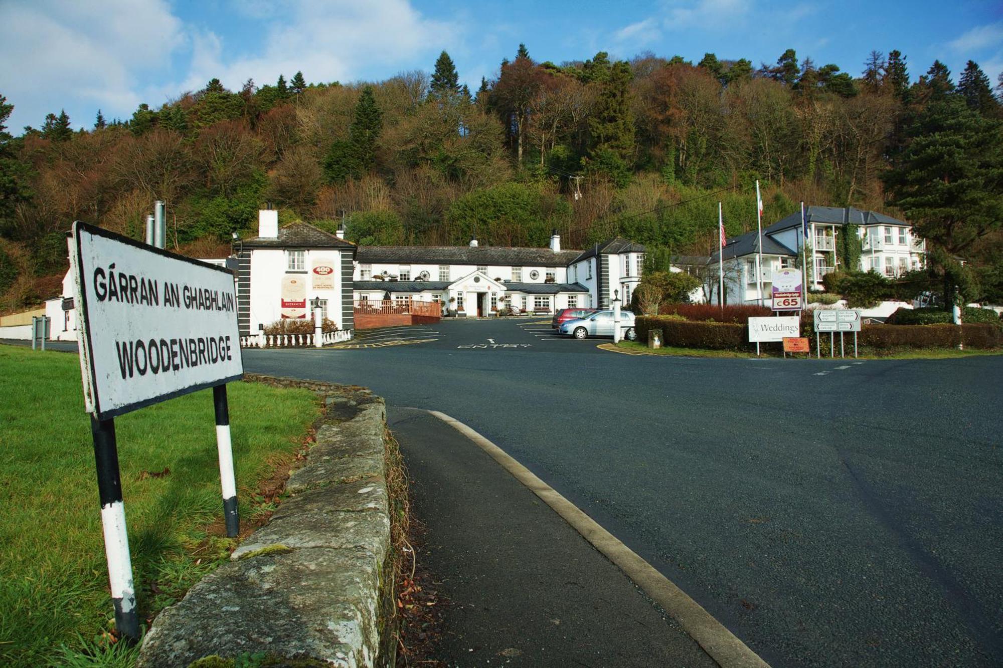 Woodenbridge Hotel Exteriör bild