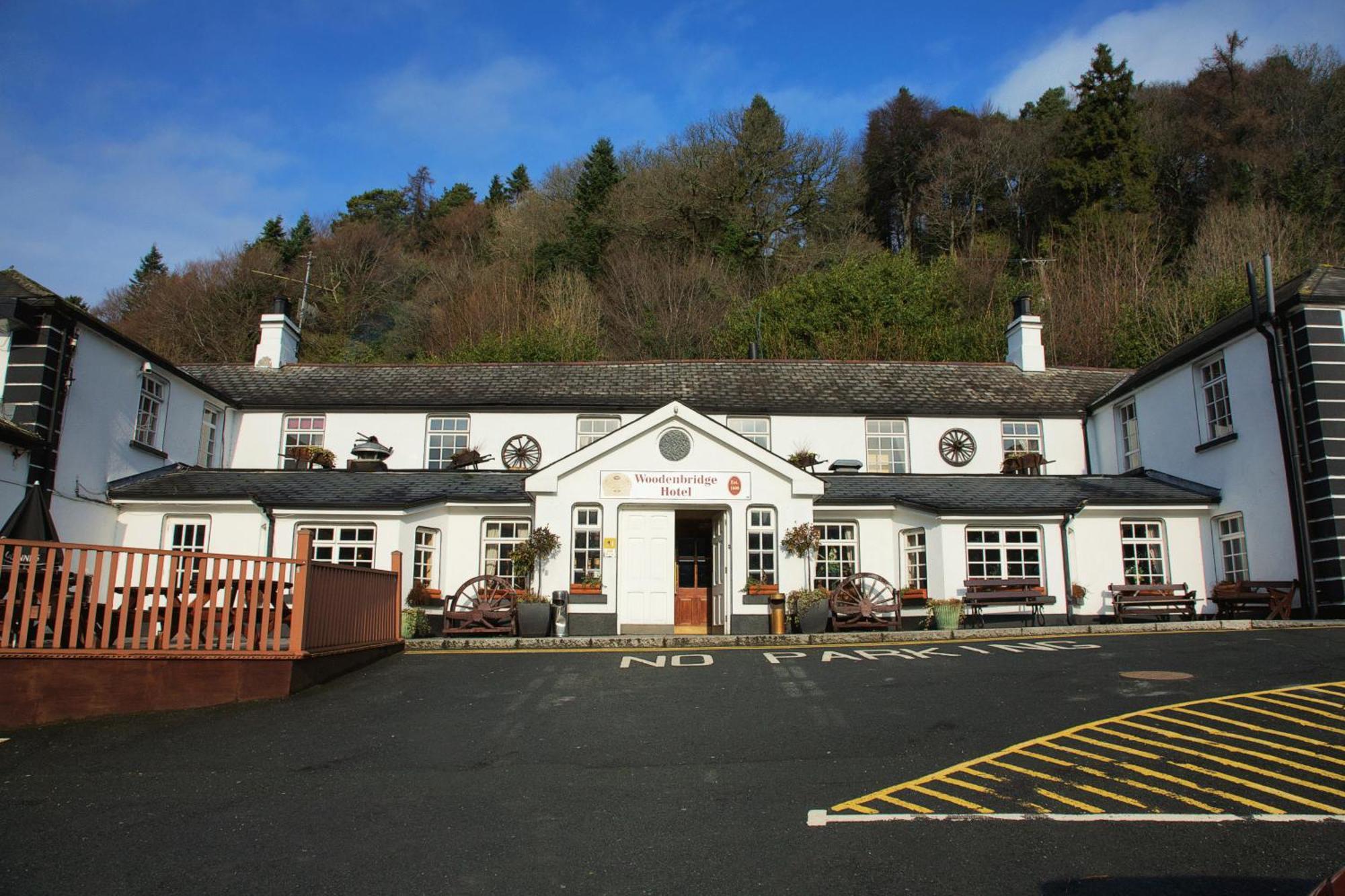 Woodenbridge Hotel Exteriör bild